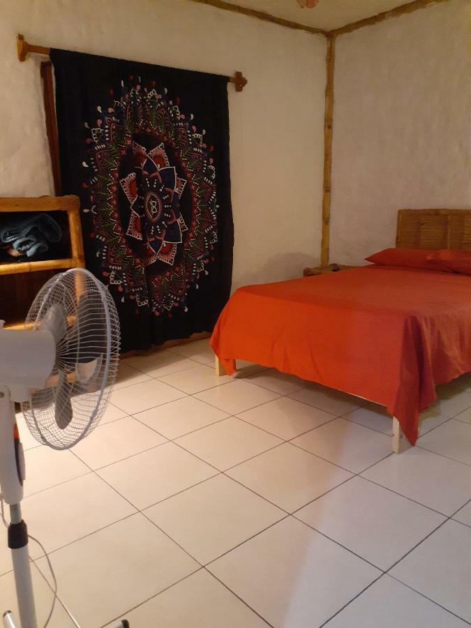 Mamma Mia Panzió Máncora Kültér fotó
